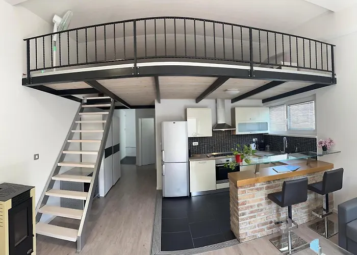 Apartment Stucin